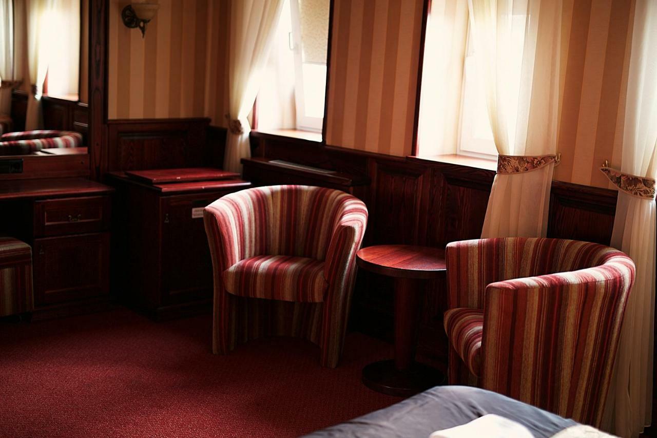 Jure Hotel Palanga Bagian luar foto